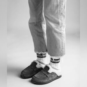 Officine Creative Womens Suede Slide On Clog Flats mules Black fur 38 8 street